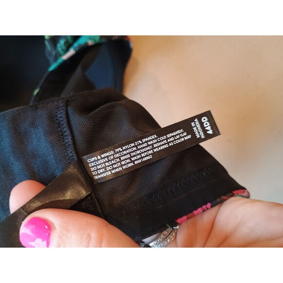 Torrid Perfect Coverage Lightly Lined Smooth Bra Baby Floral Rich Black 44DD - Picture 7 of 7